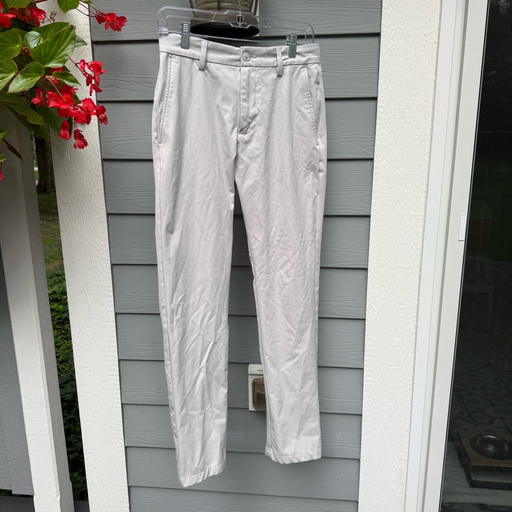Southern Tide Men’s Jack Performance Pants.